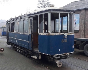 Blij presenteren wij onze mooie nieuwe oude tram uit 1918