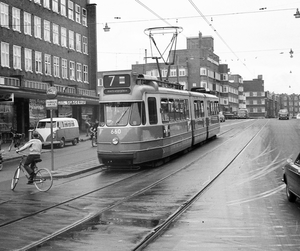 GVB 660 op lijn 7, Jan Evertsenstraat bij Marco Polostraat