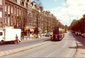 Lijn 12 door de Ceintuurbaan met de 896+961, 4.5.1982