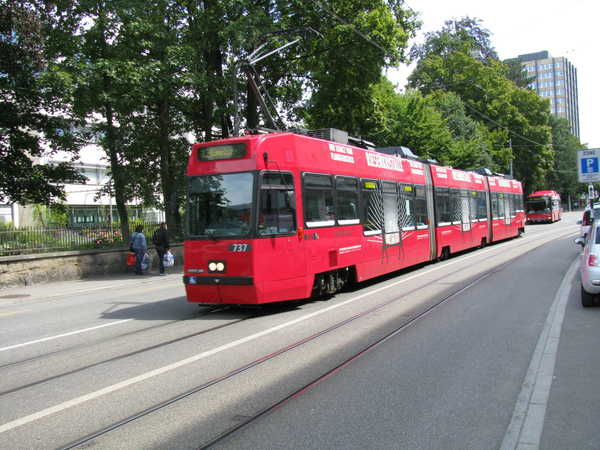 BERNMOBIL_737_(7)_Effingerstrasse_Bern20110725