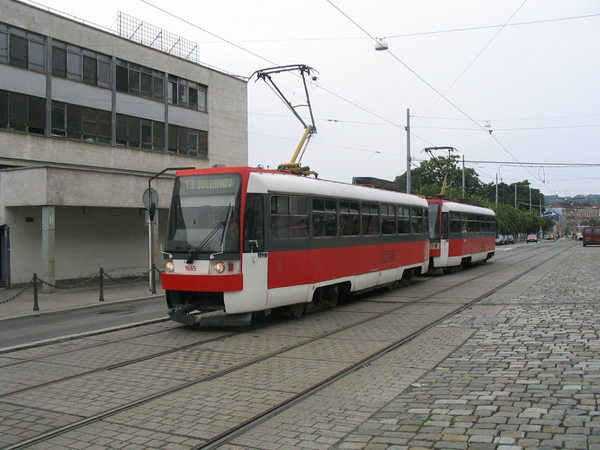 DPMB_1665_1666_(13)_Nadrazni_Brno20050719