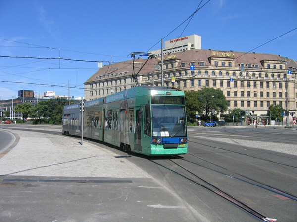 LVB_1121_(4)_Willy_Brandt_Platz_Leipzig20070723