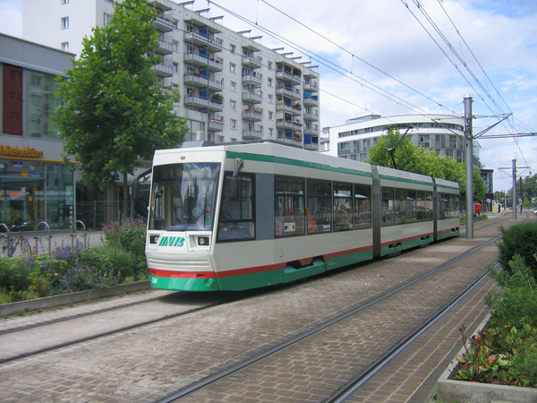MVB_1368_(1)_Breiter_Weg_Magdenurg20080628