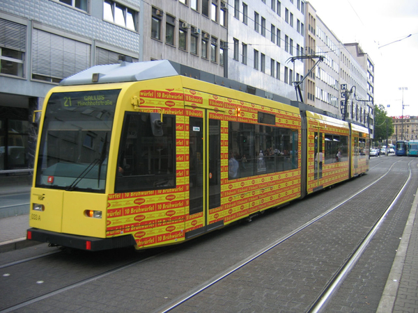 VGF_033_(21)_Platz_der_Republik_Frankfurt20060810