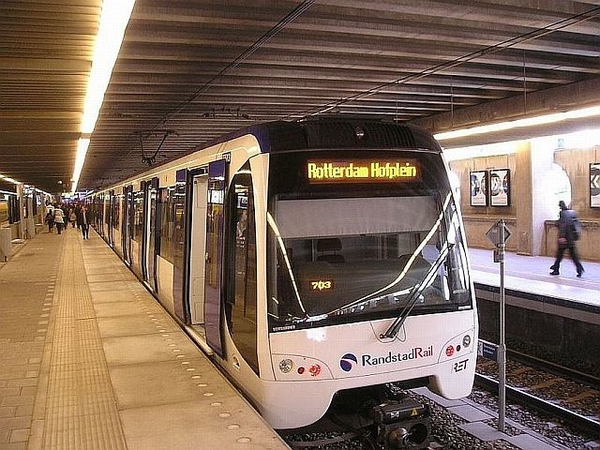 5513 Centraal Station 06-05-2010