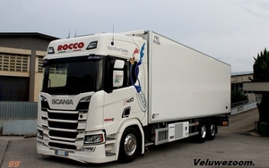 SCANIA-R