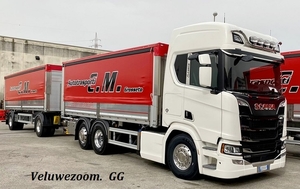 SCANIA-R500