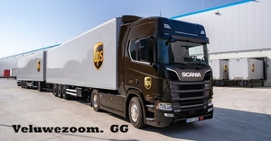 SCANIA-R590.