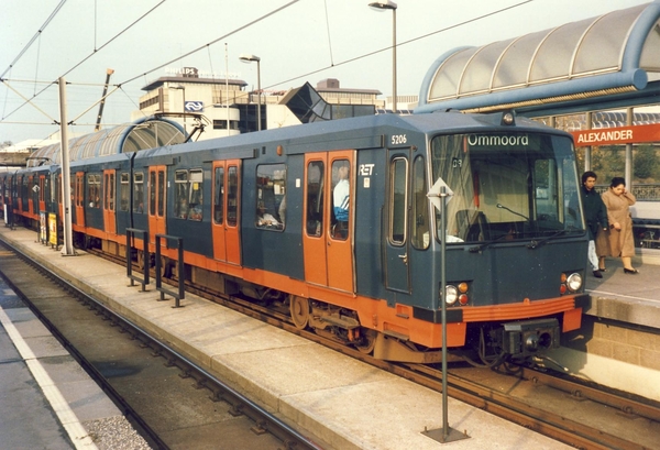RET 5206 ALEXANDER NS [26-10-1987]