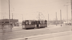 Motorrijtuig 505, lijn 9, Stationsplein, 13-3-1955