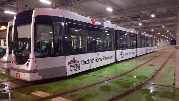 2038 R.T.V. RIJNMOND (2015)