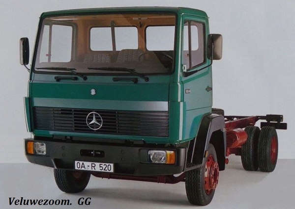 MERCEDES-BENZ-LN1114