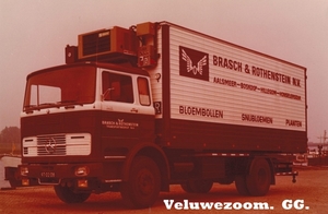 MERCEDES-BENZ-1418.