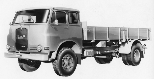 M.A.N.-DIESEL-10.210FF