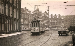 Parallelweg, gezien naar het Stationsplein