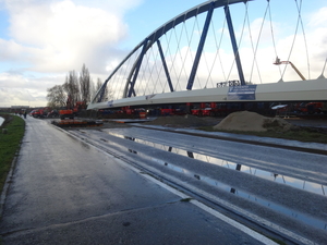 Azijnbrug klaar voor plaatsen  (2)