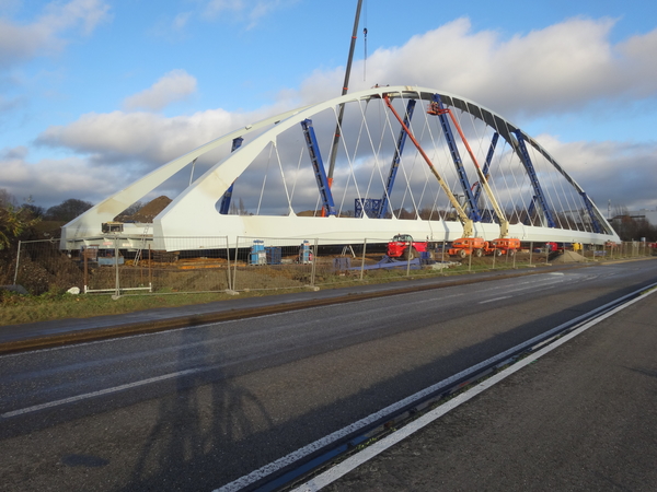 Azijnbrug klaar voor plaatsen  (7)