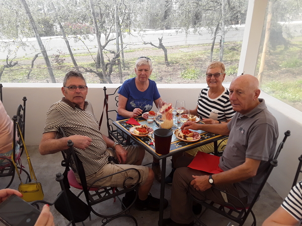 20180412_Cantina_en_Vesuvius (8)