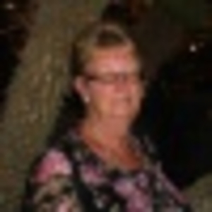 369885_100000697574582_187969316_q