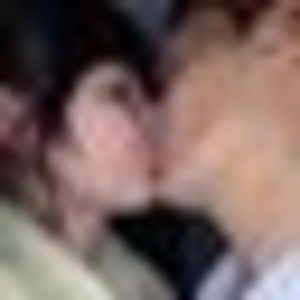 370531_1049864200_221110959_q