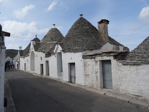 4C Alberobello, Trulli _340