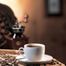 hd-koffie-achtergrond-met-een-vers-bakje-koffie-wallpaper-foto