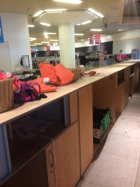 VenD Sittard geweest,er was een outlet met kleding. Ook weg