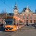 GVB 2088 met Simyo reclame vertrekt van Amsterdam Centraal