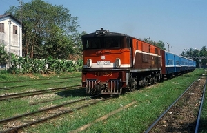 DF 1258 staat in Yangon (Myanmar) klaar voor een volgende dienst 