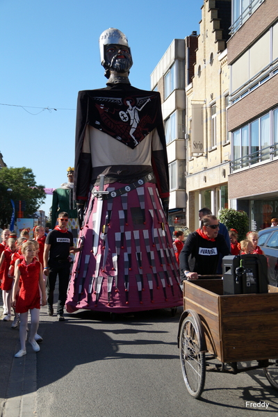 Reuzen en Das-Linda Danneels-23-6-2018-