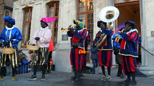 Roeselare-Aankomst-Sint-17-11-2018