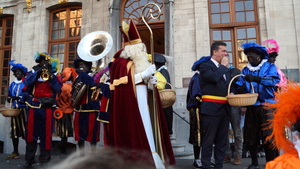 Roeselare-Aankomst-Sint-17-11-2018