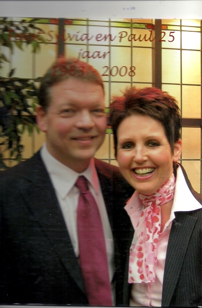 Paul en Sylvia, 25, jaar getrouwd    (2008)