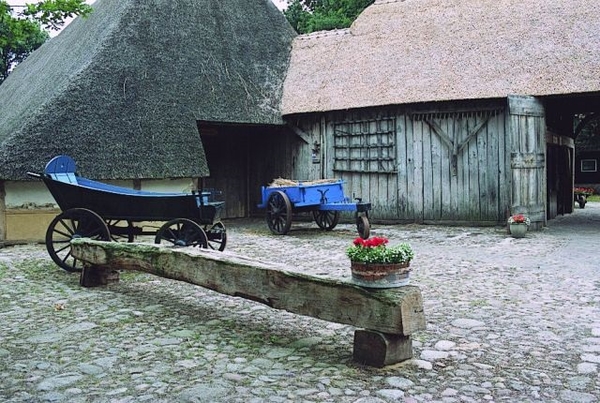 vakantie in Drente/Groningen. 1983