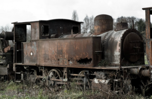 Roestige oude stoomtrein