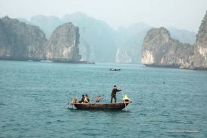 0                                                   halong_bay-2 