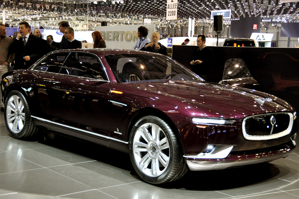 01_jaguar_xj_2016_x352