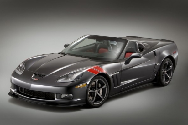 2010-Chevrolet-Corvette-Grand-Sport-Front-Side-590x393