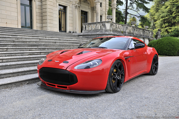 2011 aston martin v12 vantage zagato