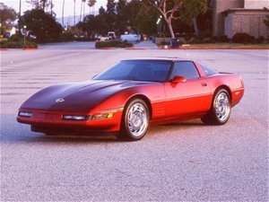 corp_0807w_01_z+1991_chevrolet_corvette_zr1+side_view