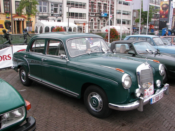 oldtimers zondag 2011 017