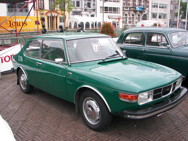 oldtimers zondag 2011 018