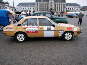 oldtimers zondag 2011 082