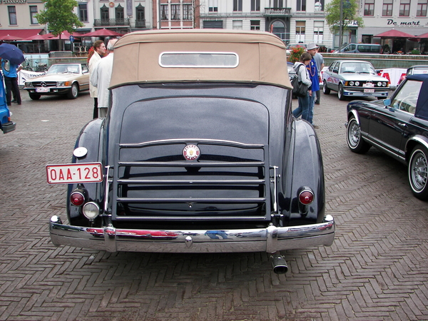 oldtimers zondag 2011 087