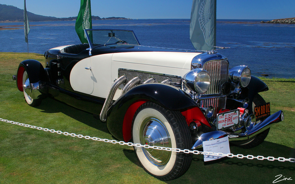 1933_Duesenberg_J_Weymann_Speedster_-_fvr_2