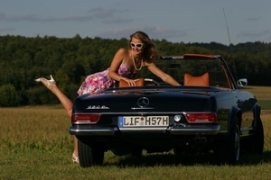 230 SL Black (MBabes Vintage Cars Garage)