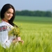 Girl-in-the-fields-summer-flowers_1600x1200