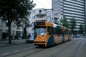 3078 in de Pissuisestraat in een Libertel totaaljasje