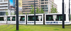 En dan hier nog een reclame die niet op de tram mocht komen.