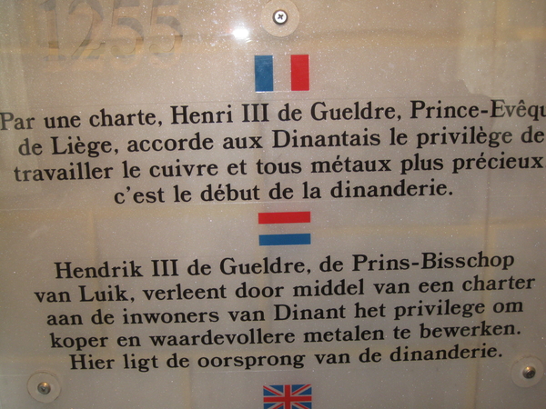 57) Dinant aan de oorsprong van de Dinanderie